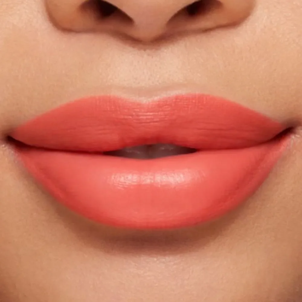 KYLIE COSMETICS MATTE LIPSTICK – 209 SUMMER SOMEWHERE